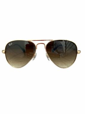 Like New! Ray-Ban Aviator Max Sunglasses - Gold Frame with Brown Gradient Lenses